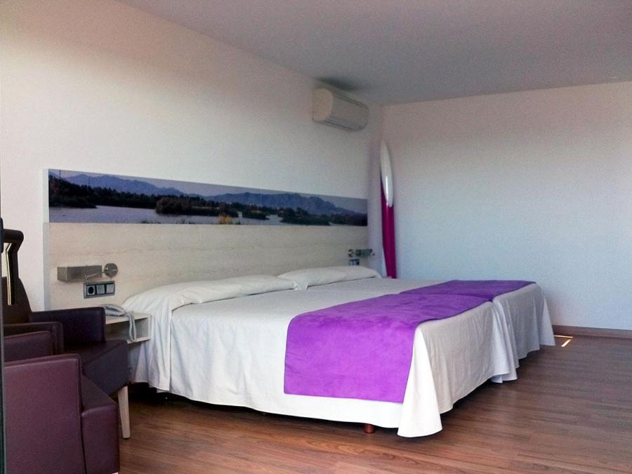 Hotel Canet กัสเตโย เดมปูเรียส ภายนอก รูปภาพ