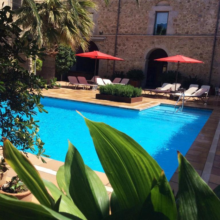 Hotel Canet กัสเตโย เดมปูเรียส ภายนอก รูปภาพ